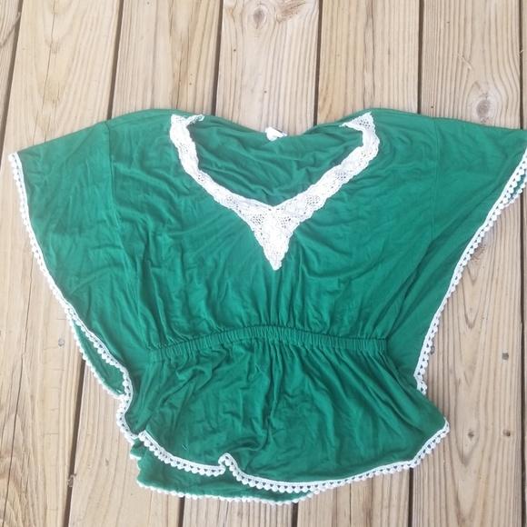 Charming Charlie Tops - Charming Charlie's batwing top with crochet trim